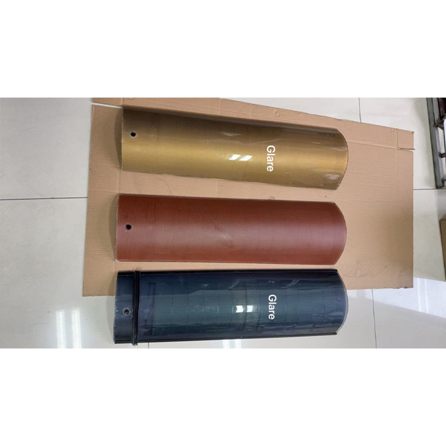 anti-glare solar tile for visual sensitive areas